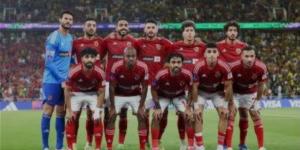 ملخص أحداث الشوط الأول بين الأهلي والزمالك في السوبر الإفريقي.. هدف للأهلي وانسحاب للزمالك