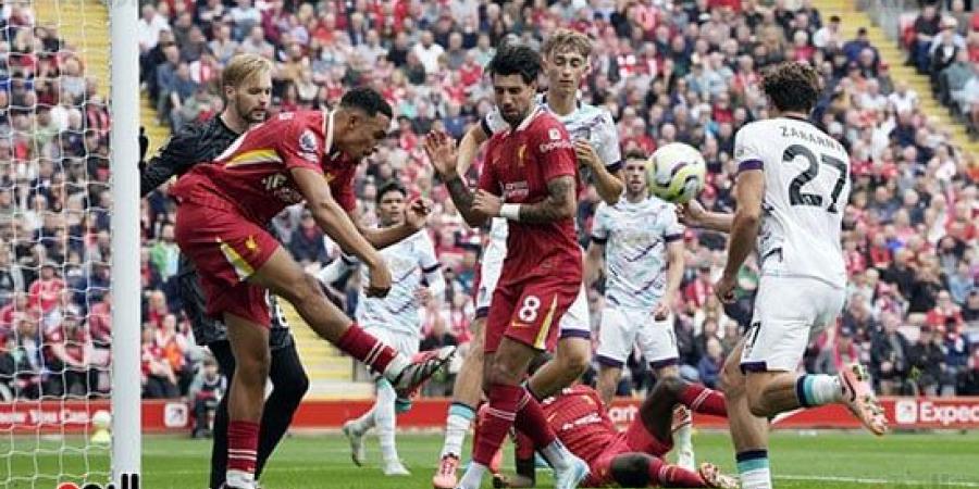 ليفربول يسحق بورنموث بثلاثية ويتصدر ترتيب الدورى الإنجليزى - مصر بوست