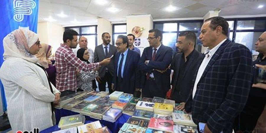 40 دار نشر وخصومات تصل إلى 50% فى معرض نقابة الصحفيين للكتاب - مصر بوست