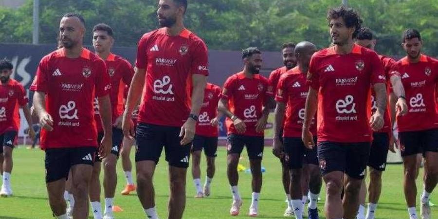 موقف صفقات الأهلي من المشاركة في قمة الزمالك بالسوبر الإفريقي