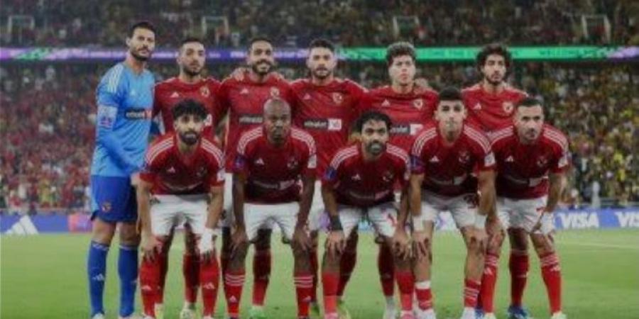 ملخص أحداث الشوط الأول بين الأهلي والزمالك في السوبر الإفريقي.. هدف للأهلي وانسحاب للزمالك