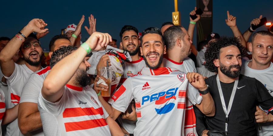 جماهير الأهلى والزمالك تزين ملعب المملكة أرينا قبل السوبر الأفريقى - مصر بوست