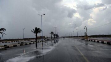 “سقوط أمطار على صعيد مصر جهزو اللبس الشتوي”….توقعات الأرصاد الجوية لحالة الطقس غدًا الاثنين