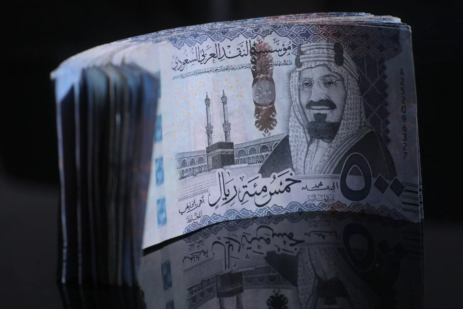 أسعار الريال السعودي مقابل الجنيه اليوم 17 مايو 2024 آخر تحديث للبيع والشراء.. صدمة للحجاج