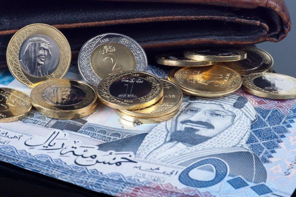 مفاجأة سارة قبل الحج.. أسعار الريال السعودي اليوم الأحد 19 مايو في البنوك والمؤسسات المصرفية