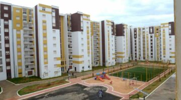 احصل على وحدة سكنية بأسعار مخفضة.. الإسكان الجزائري يعلن عن خطوات التقديم في سكنات 3 لعام 2024