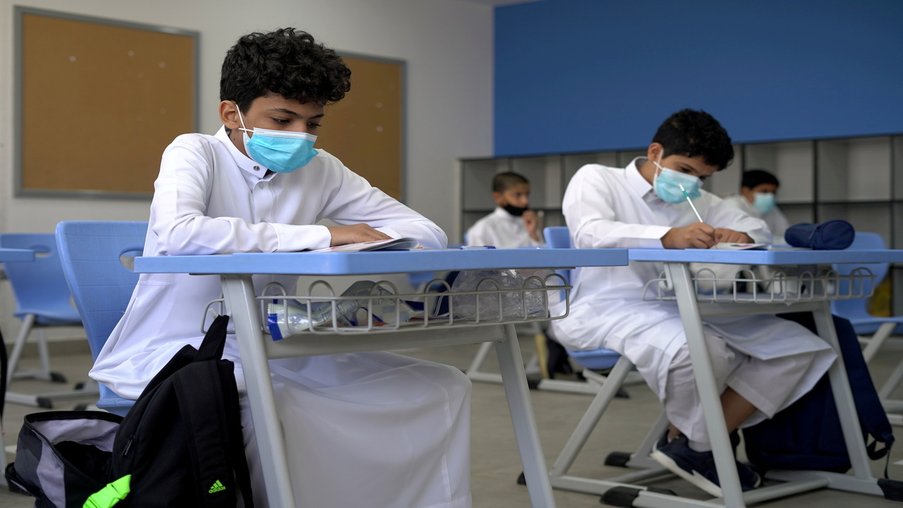 التعليم السعودي تكشف عن الموعد الرسمي لعودة المدارس 1446