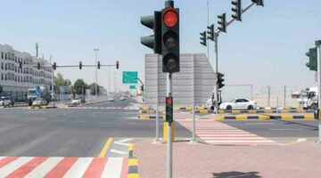 إدارة المرور في الكويت توضح.. كم قيمة مبلغ مخالفة قطع الإشارة بالكويت متى تنزل المخالفة