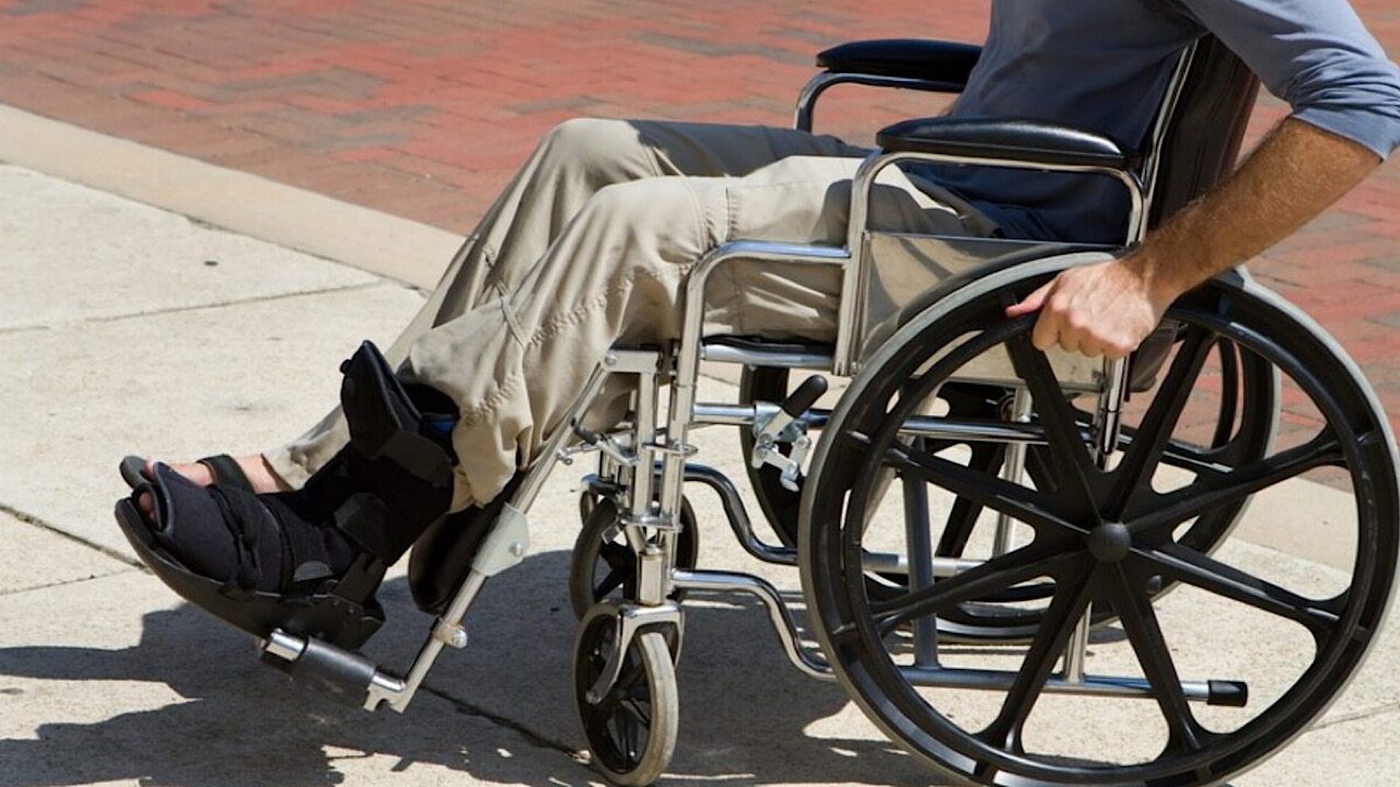 طريقة التسجيل في منفعة الأشخاص ذوي الإعاقة سلطنة عمان 2024 والشروط والأوراق المطلوبة