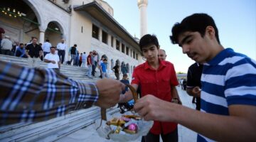 “عساكم من عواده” موعد صلاة عيد الأضحى المبارك في إسطنبول في تركيا لعام 2024